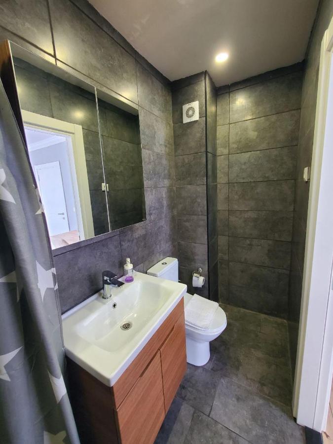 5 Mins To Airport Private Villa Room Stambuł Zewnętrze zdjęcie